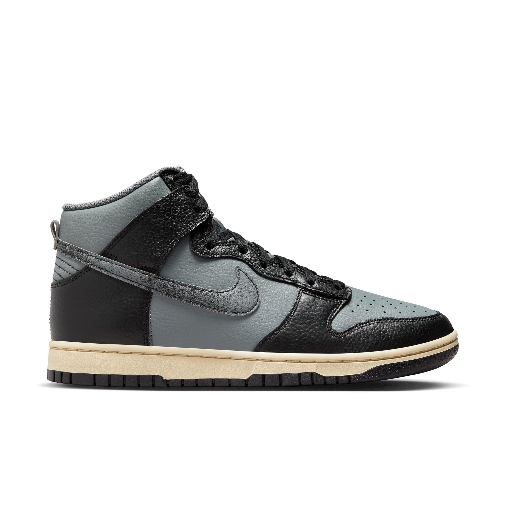 Black nike hot sale high dunks